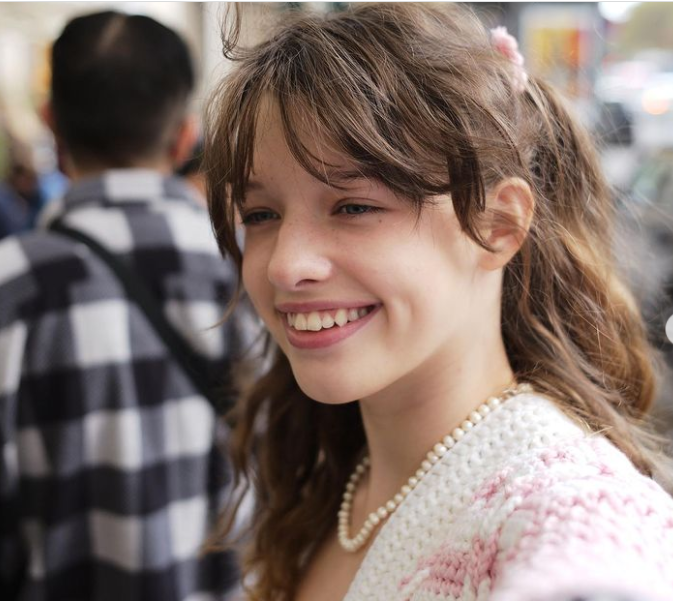 Дъщерята на Мила Йовович по стъпките на майка си на модния подиум