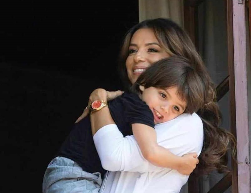 Ева Лонгория няма да се снима във филми с 5-годишния си син. Защо 