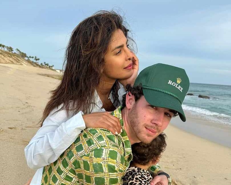 Приянка Чопра и Ник Джонас заведоха дъщеря си в Мексико