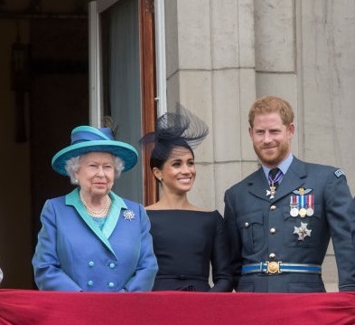 Кралица Елизабет II гневна на принц Хари и Меган Маркъл  