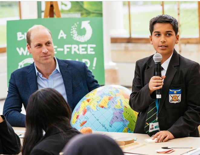 Принц Уилям и Кейт Мидълтън обсъждат с ученици проблеми на екологията  