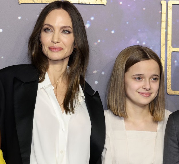 Анджелина Джоли нае 15-годишната си дъщеря за асистентка 