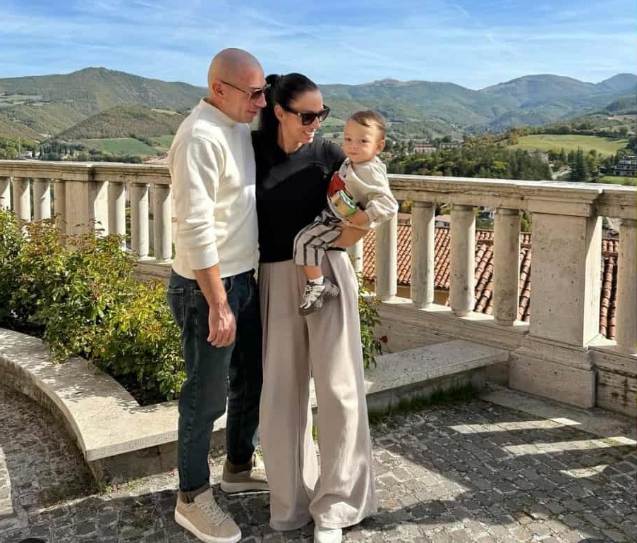 Ивет Лалова: Майчинството променя всичко 