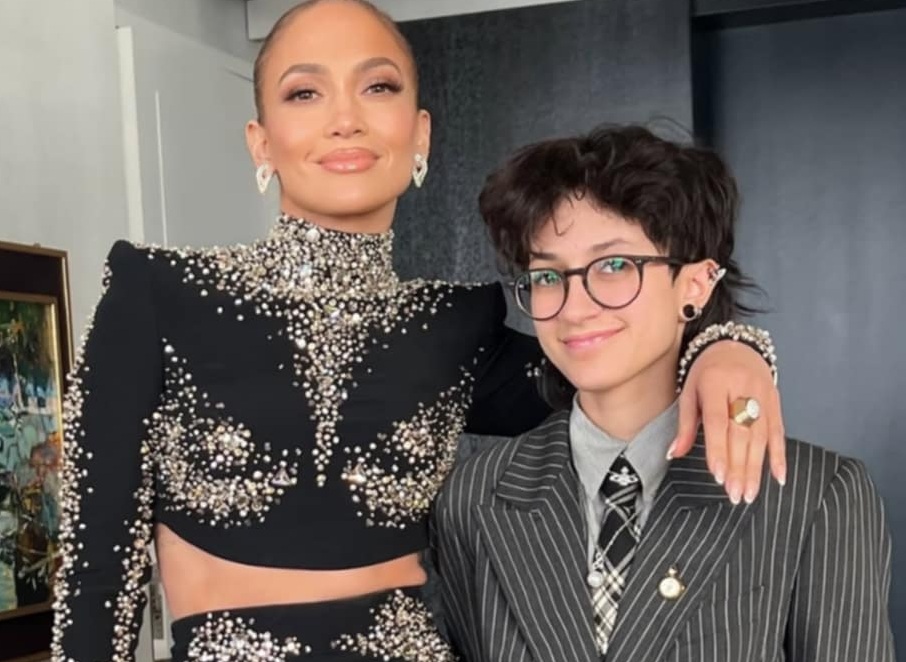 Джей Ло яростно защити дъщеря си от папараци 