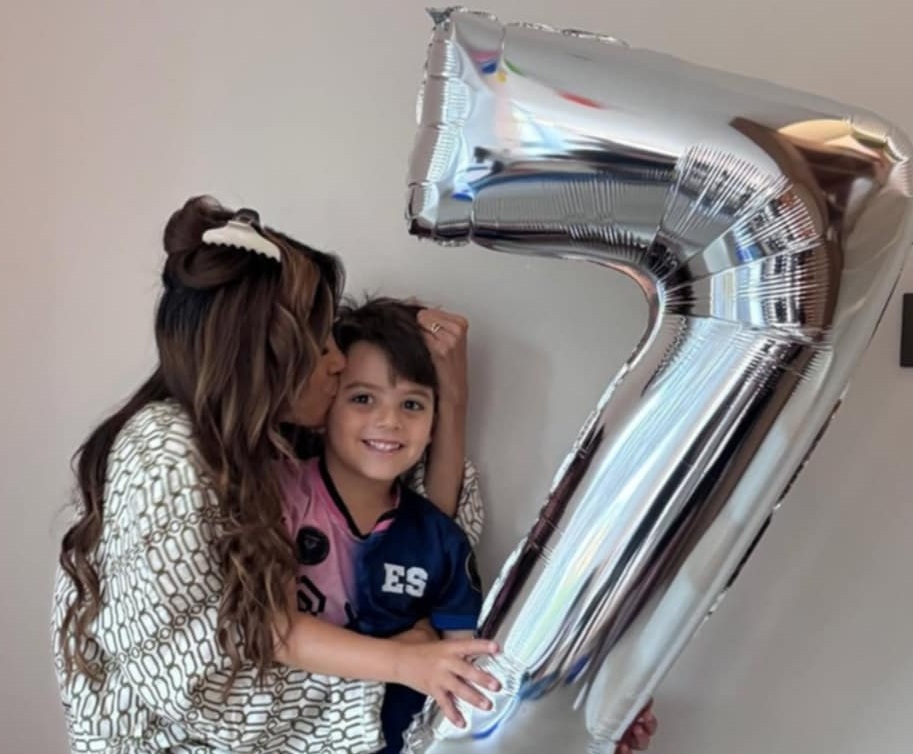 Ева Лонгория емоционално поздрави Сангяго