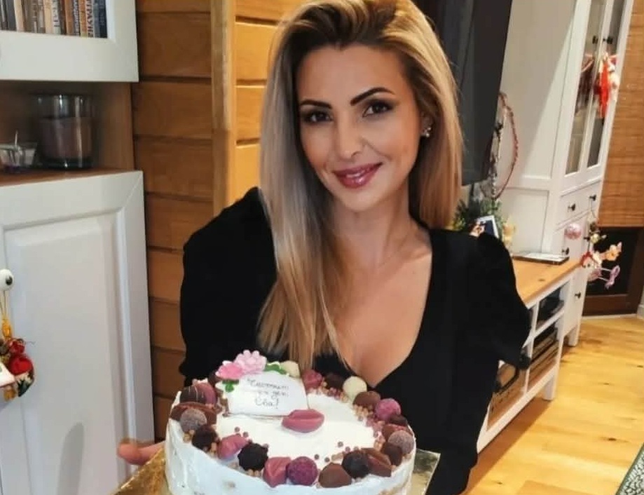 Ева Кикерезова - една празнична седмица в снимки