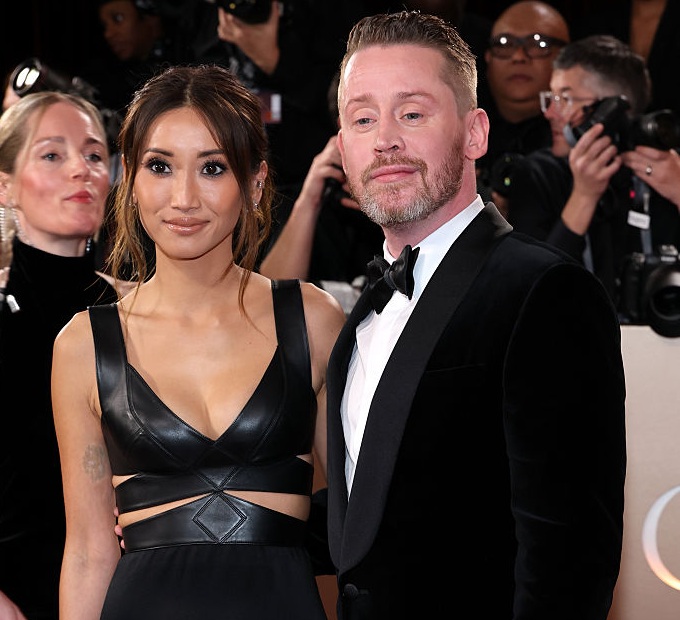 Маколи Кълкин и Бренда Сонг с децата се местят в нов дом