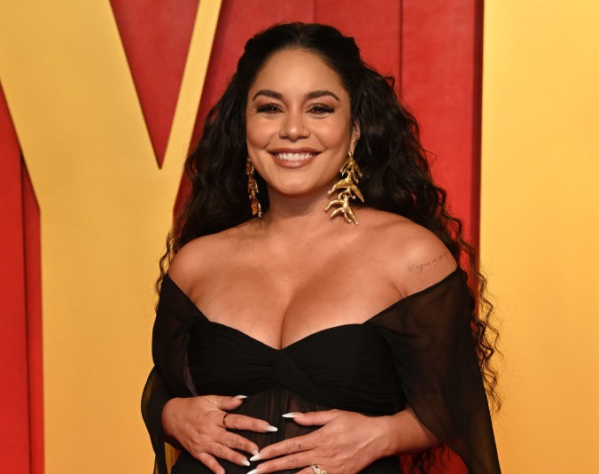  Ванеса Хъджънс гушна първа рожба