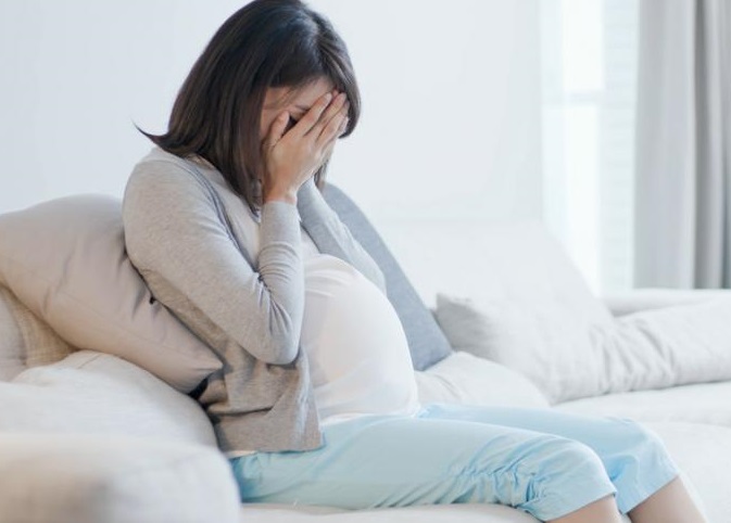Депресия по време на бременност 
