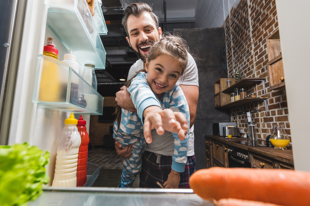 Колко време храните остават в хладилника без риск 
