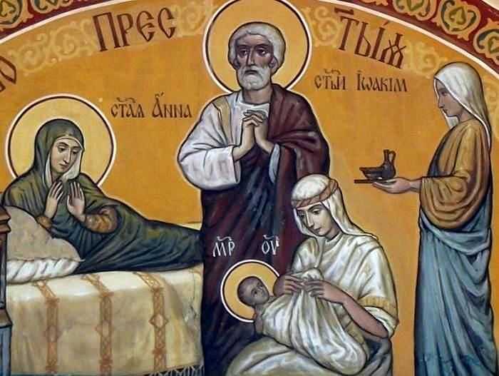 Малка Богородица е – празник на родилката и детето 