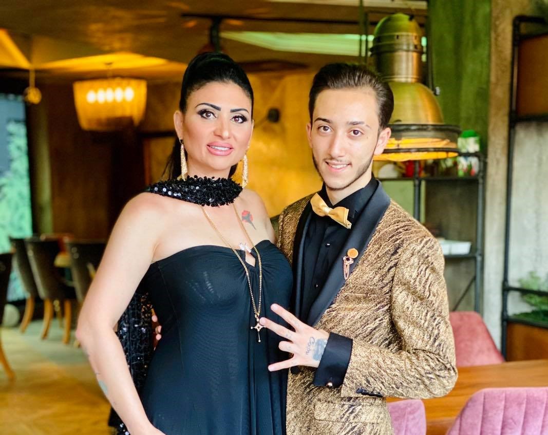  Синът на Софи Маринова стана на 18