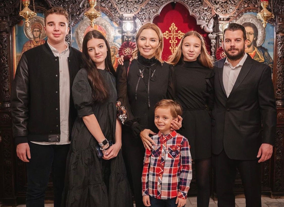 Ирина Тенчева и Иван Христов съчетаха рожден ден с кръщене 