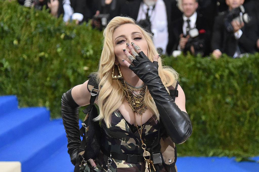Мадона празнува 30 години от „Like A Prayer“ 