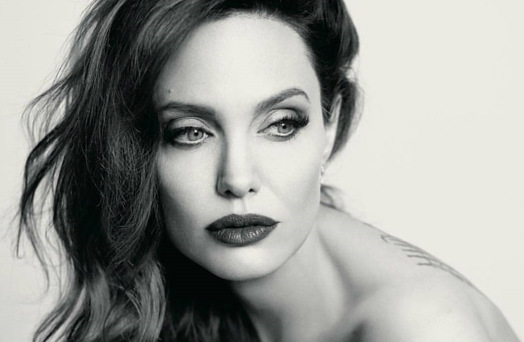Анджелина Джоли признава, че заприличва на майка си 