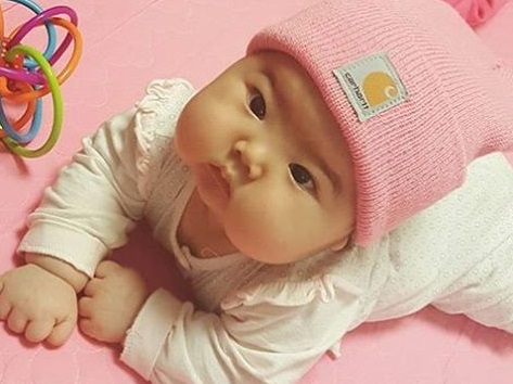 Instagram с пухкави азиатски бебета е хит 