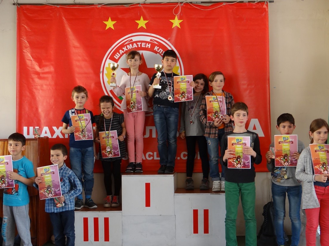 Първокласник спечели шахматен турнир за „Купа FLORINA“ без грешен ход