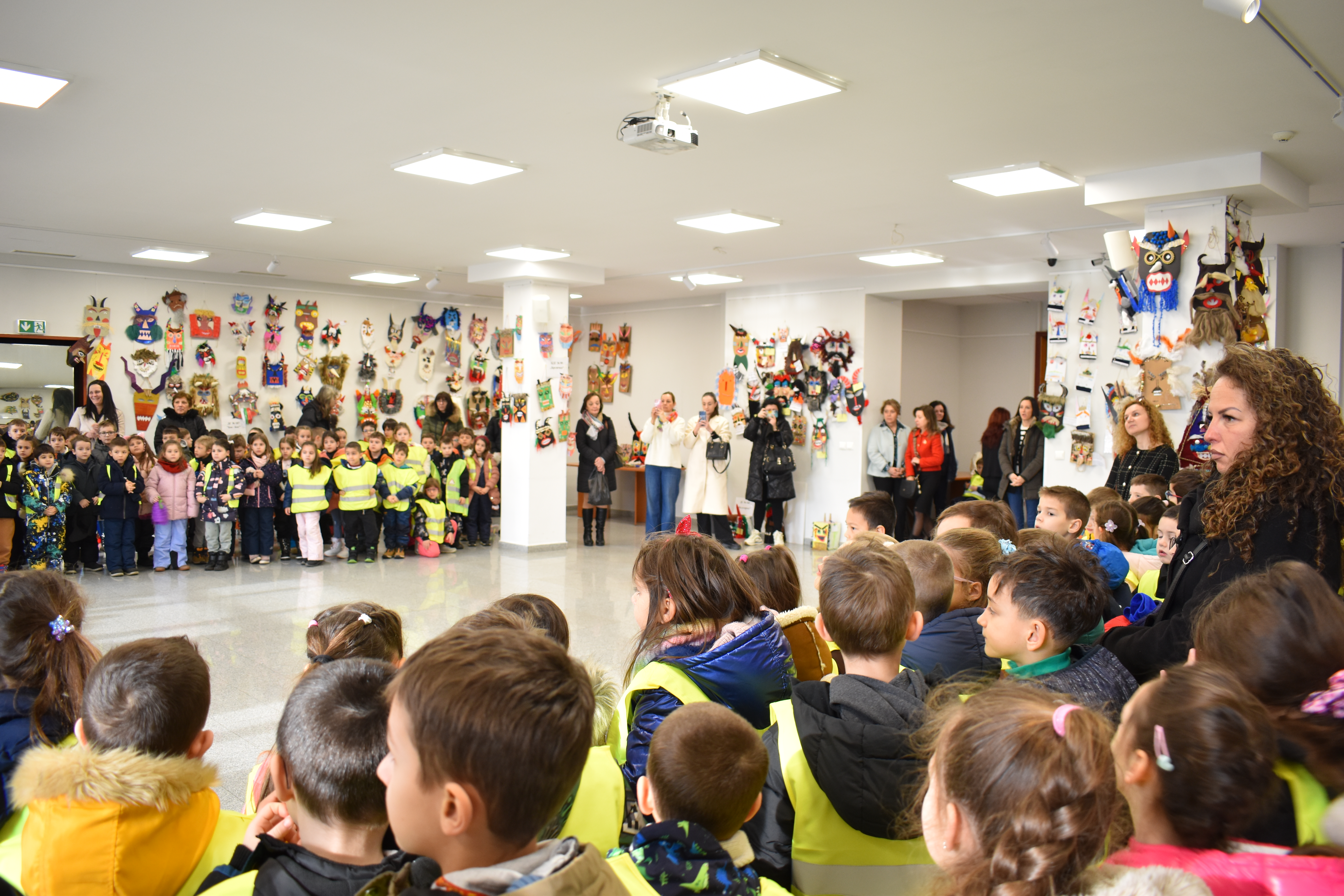 Кукерската традиция през детските очи