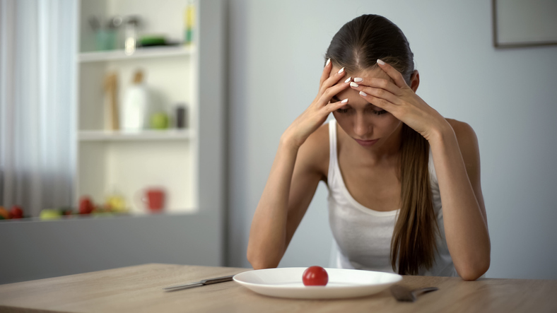 Как да разпознаете хранителното разстройство 