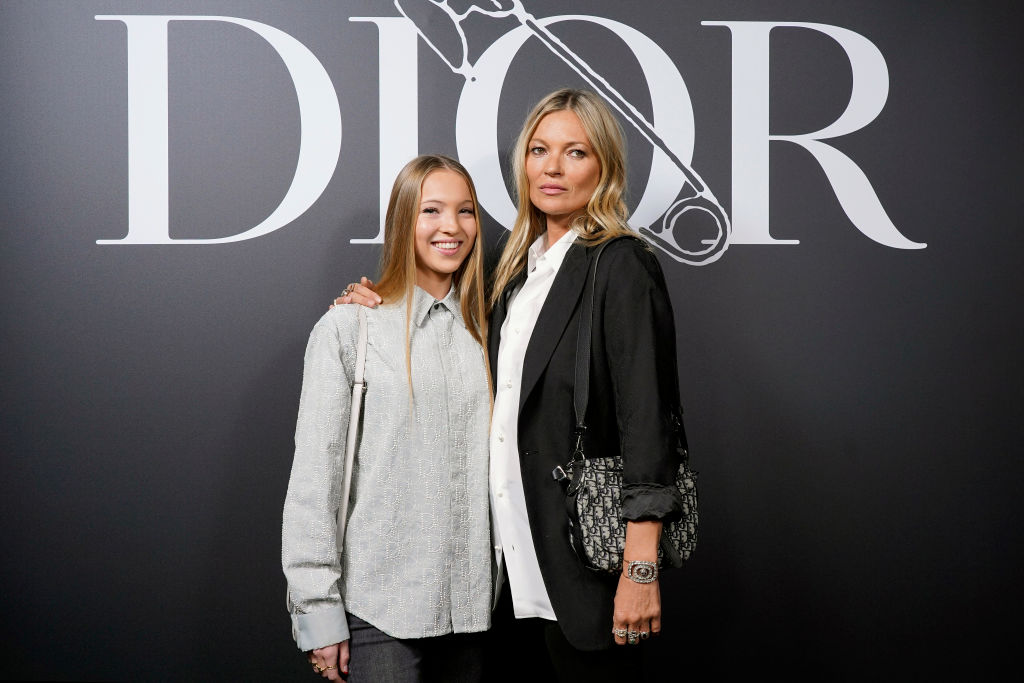 Кейт Мос и 21-годишната ѝ дъщеря Лила – като две сестри 