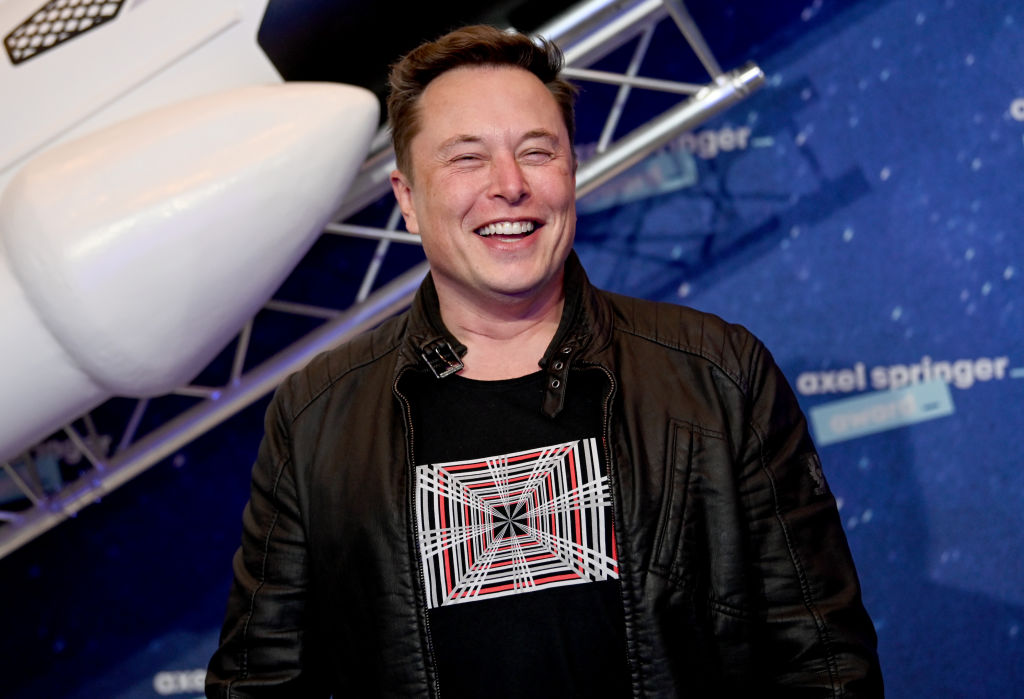 Синът на Илън Мъск се превърна в звезда по време на видео презентация на SpaceX 