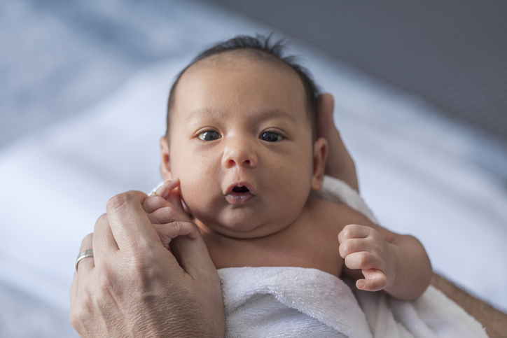 Първият  ден на бебето след изписване от родилното  