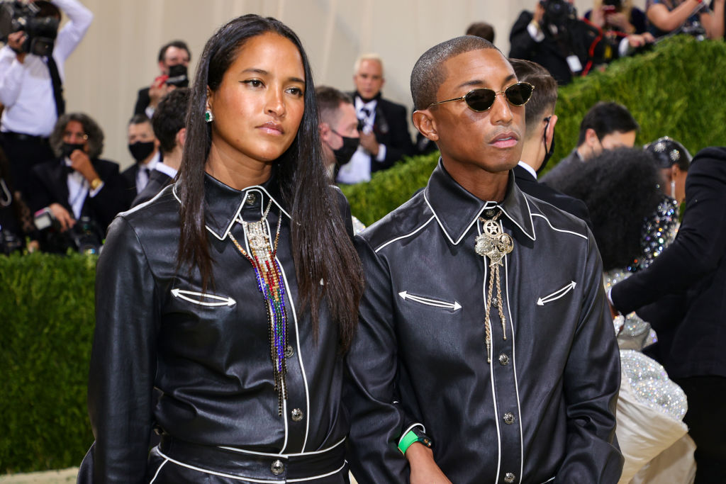 Фарел Уилямс сподели рядка семейна снимка