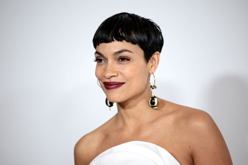 Росарио Доусън ще става баба