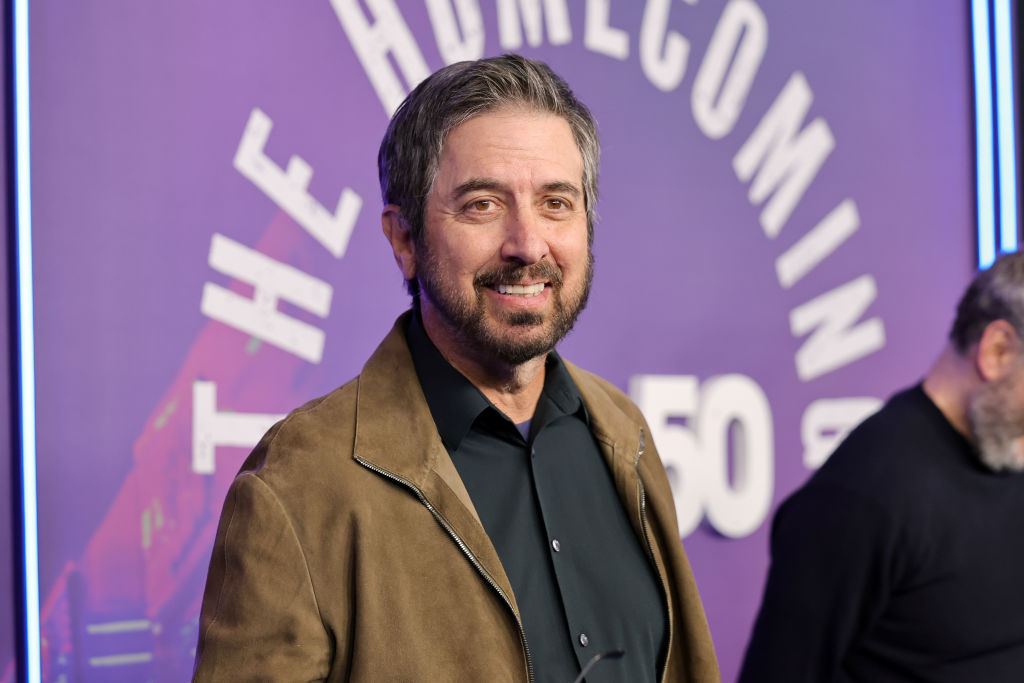 Рей Романо е вече щастлив дядо