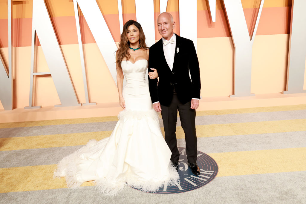  Опра Уинфри, Орландо Блум, Иванка Тръмп: кои ще са гости на сватбата на Джеф Безос и Лорън Санчес