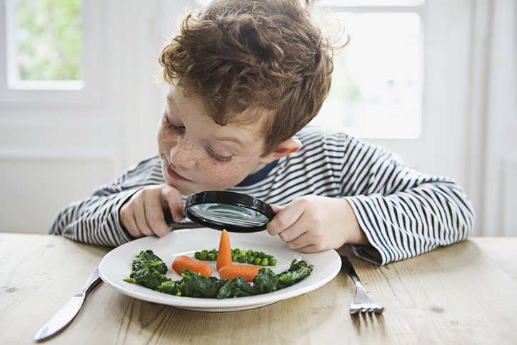6 хитри начина да сприятелите детето със зеленчуците  