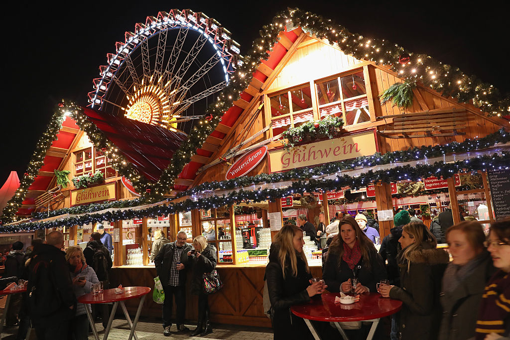 Коледните базари блестят в Берлин 
