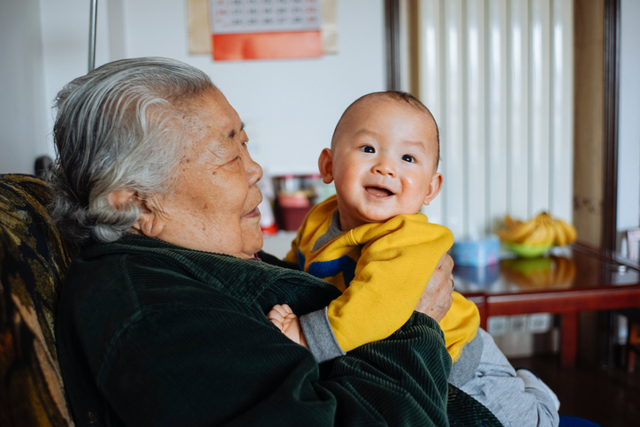 2021: Китай разреши на семействата трето дете 