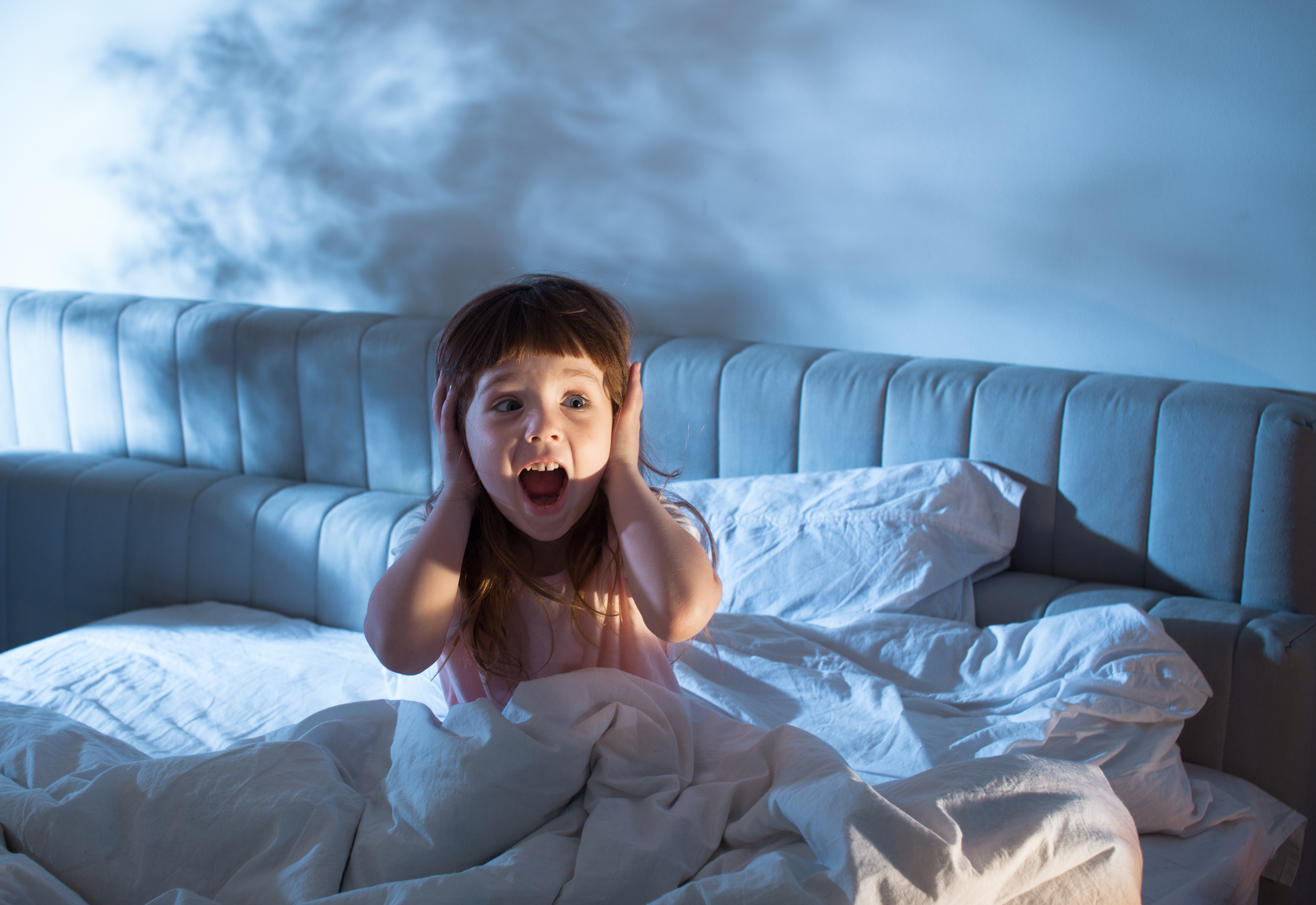 Забавлявайте се в тъмното: 8 съвета как детето да пробори кошмарите  