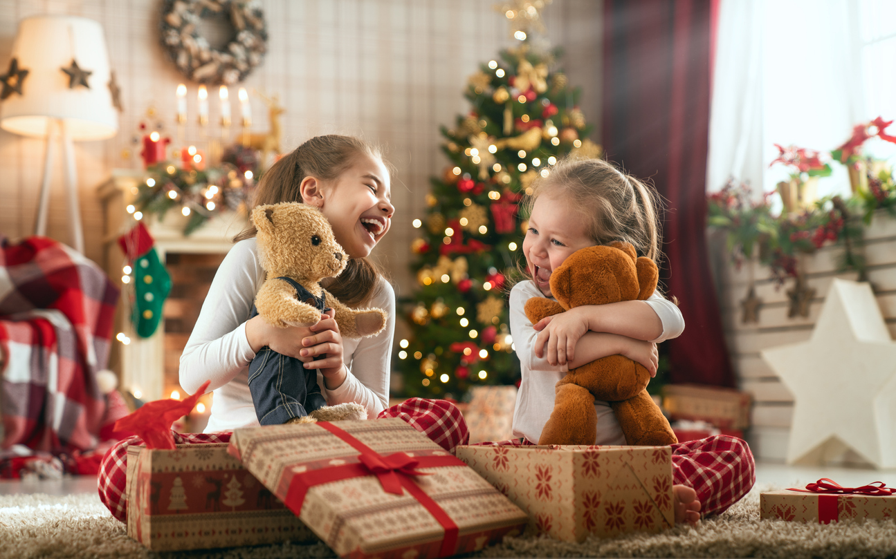 Коледа 2019: най-подходящите подаръци според възрастта  