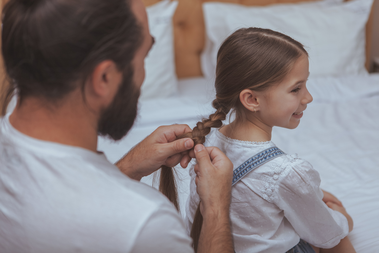 В Англия отвори врати фризьорско училище за татковци   