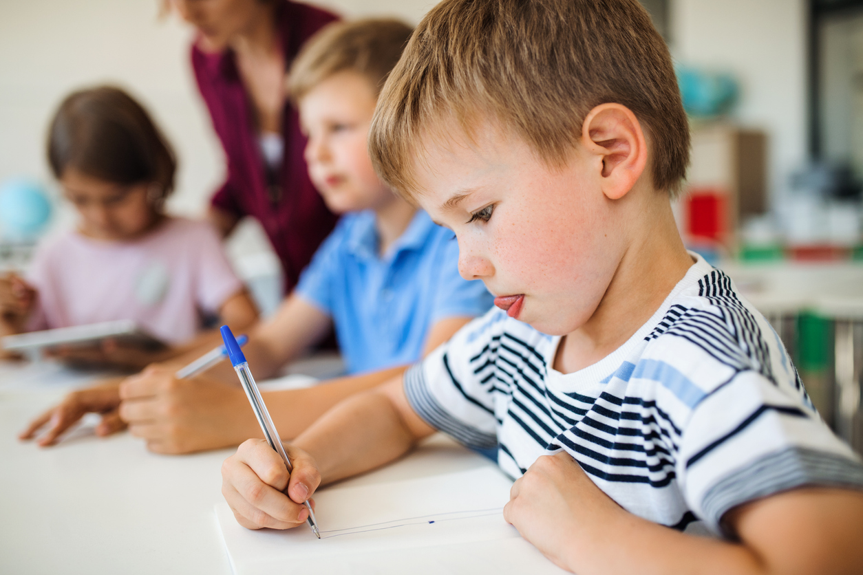 Писането на ръка - тренинг за мозъка на детето  