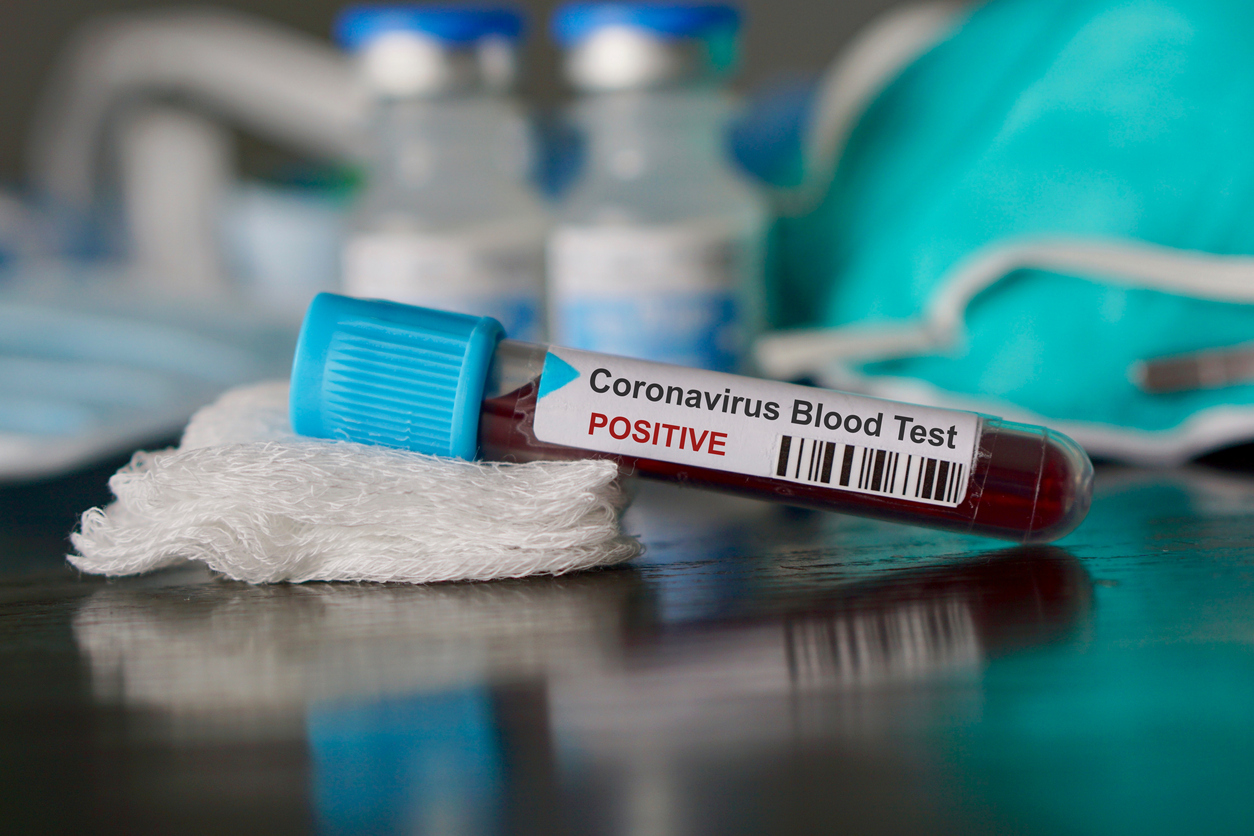 Деца и възрастни са най-уязвими от коронавируса  