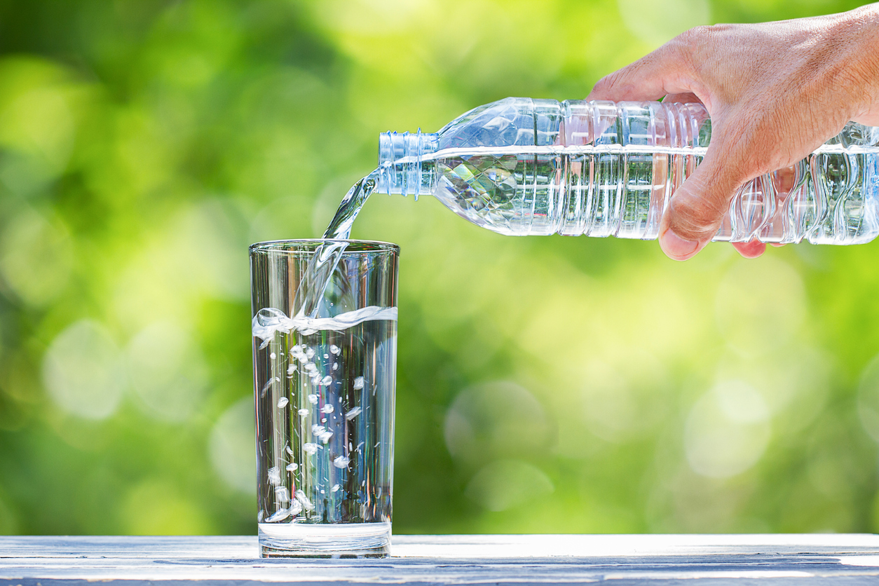 СЗО: Рискът  от пластмасата в питейната вода е нисък 