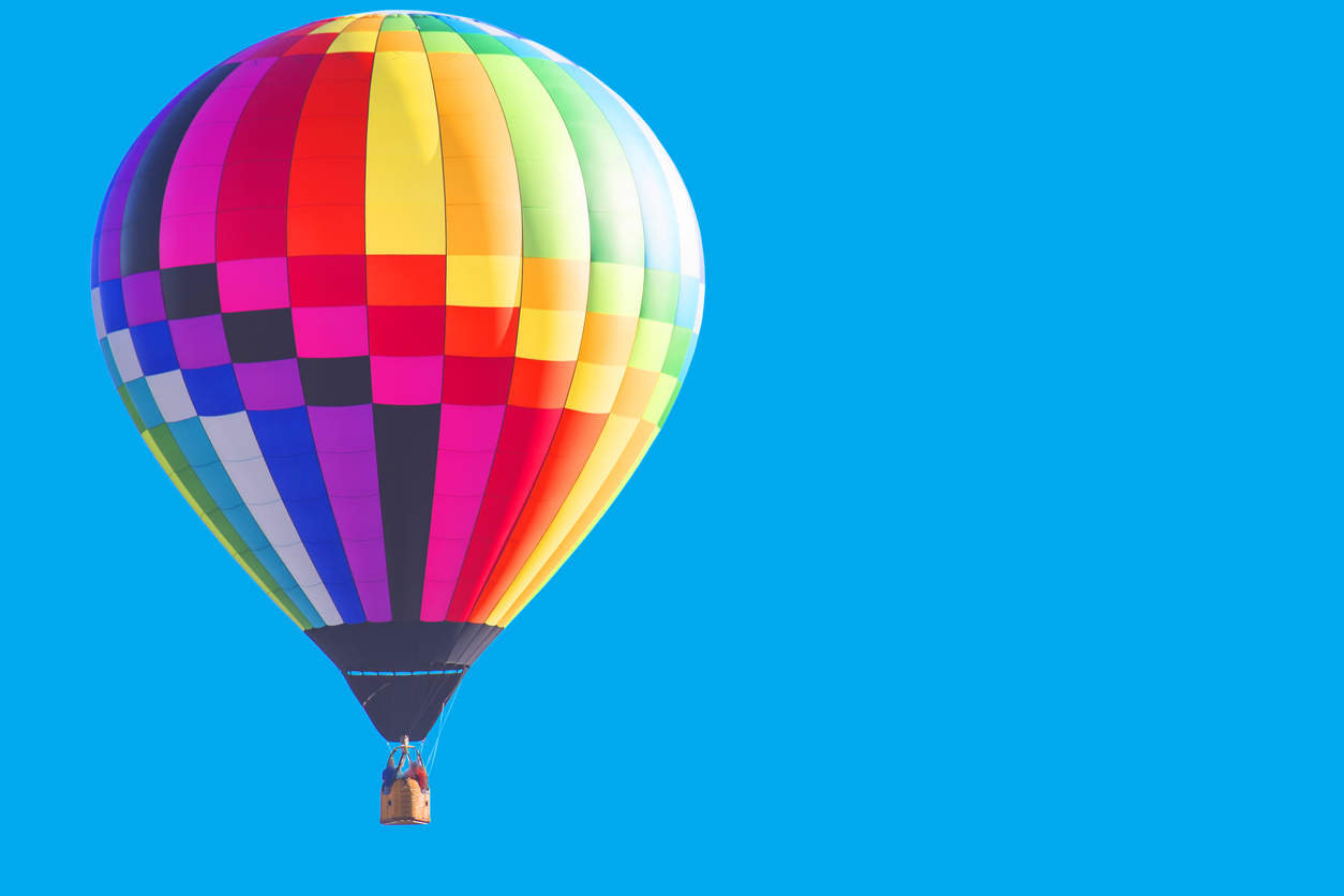 Издигане с балон като награда за класа, изненадал най-креативно своя учител 