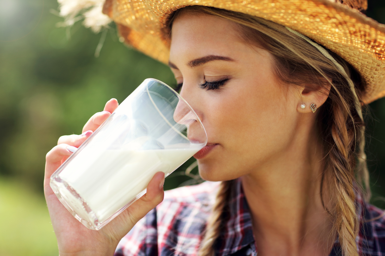 Прясното мляко е по-скоро вредно, отколкото полезно за костите 
