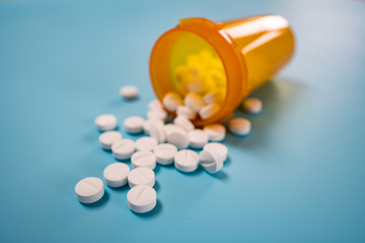 Учени: Аспирин и ибупрофен повишават рязко оцеляването при рак 