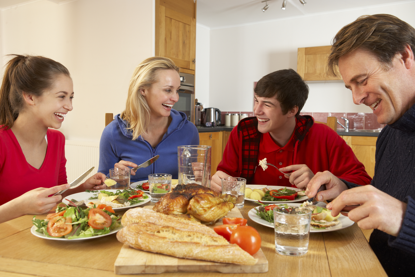 Колко е важна семейната вечеря? 