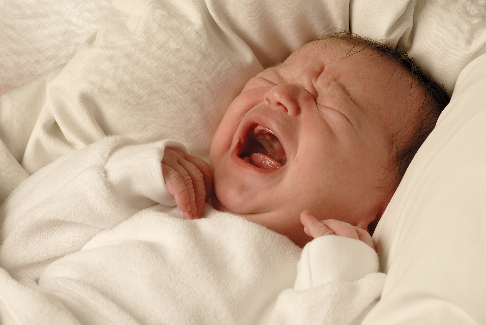 Бебето плаче: как да си преведем какво ни казва 