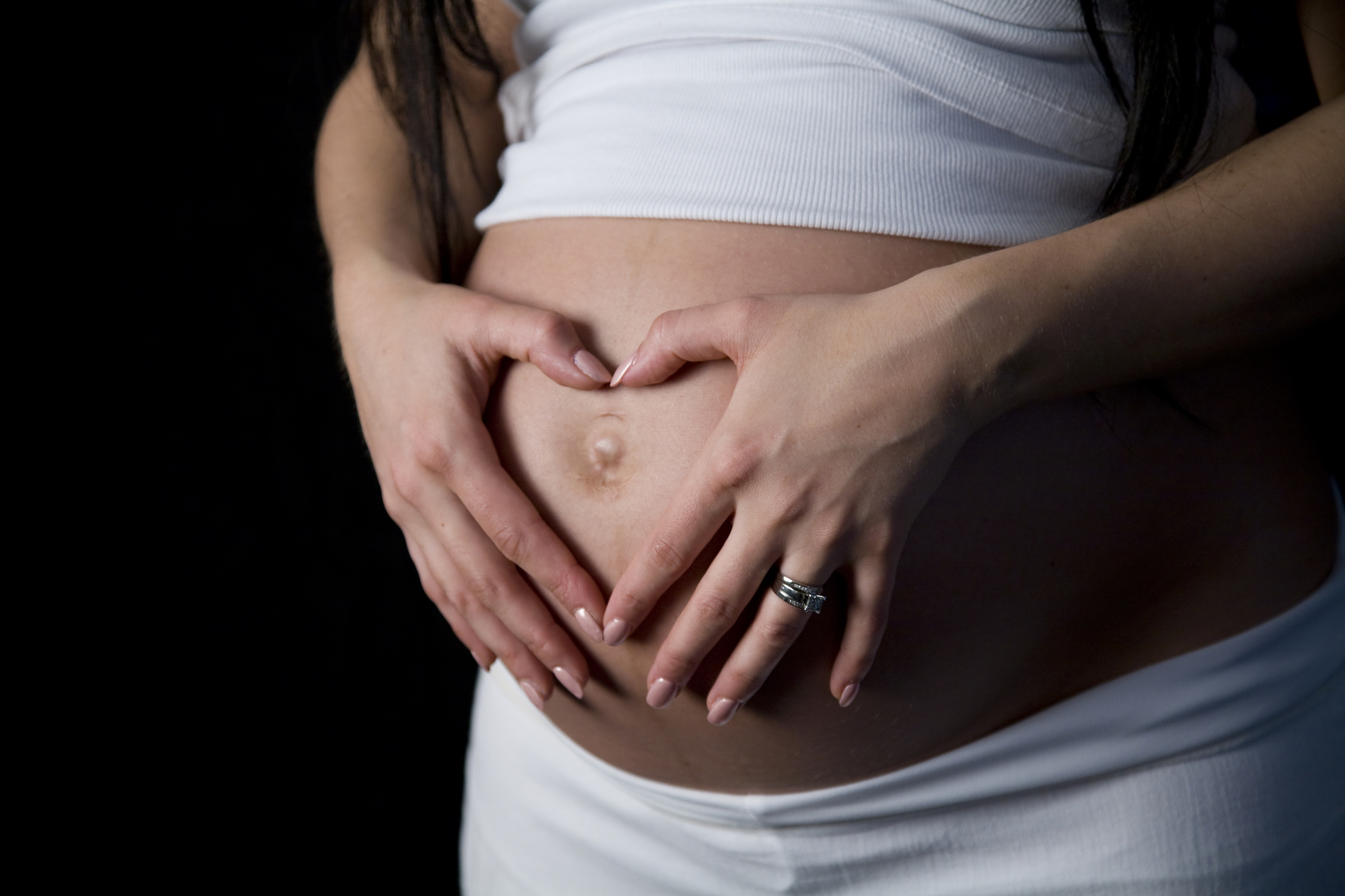 Какво подсказва, че бременната носи момче или момиче  