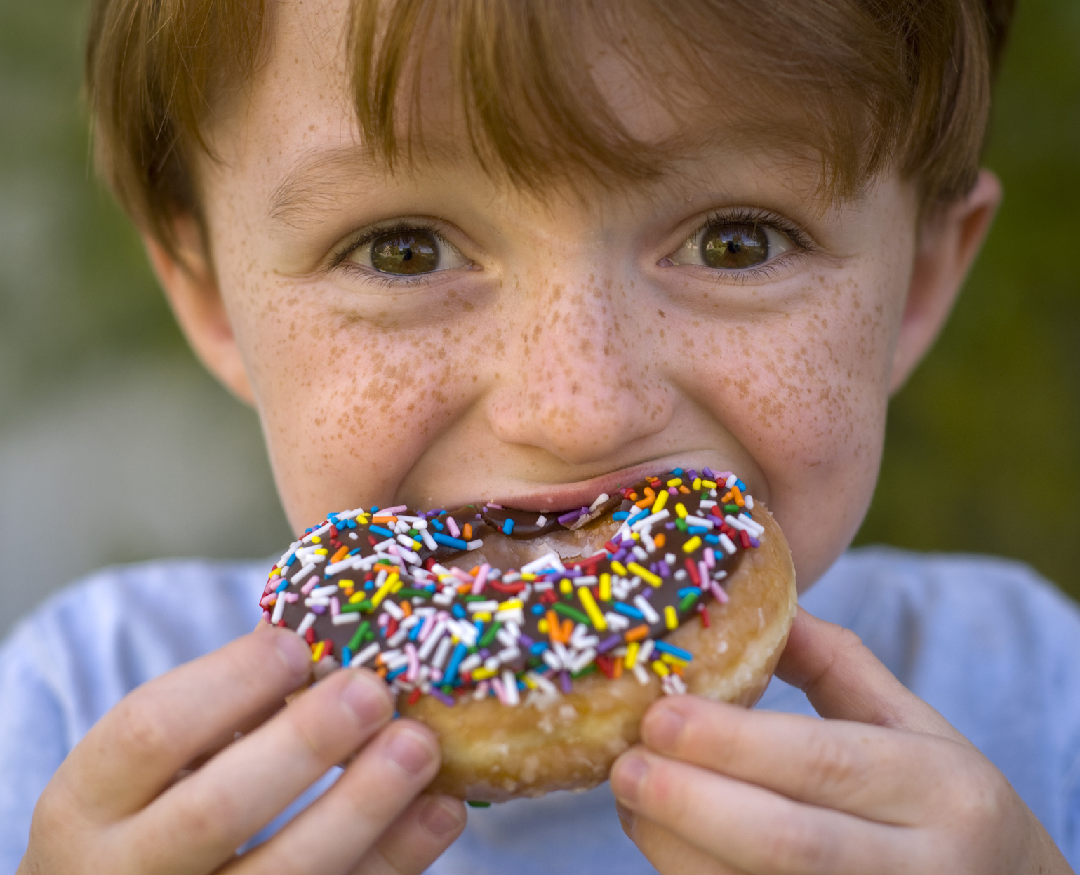 Рекламата на храни влияе на избора на децата 