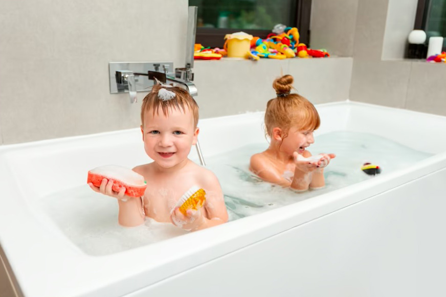 Как да направим банята подходяща за децата? 