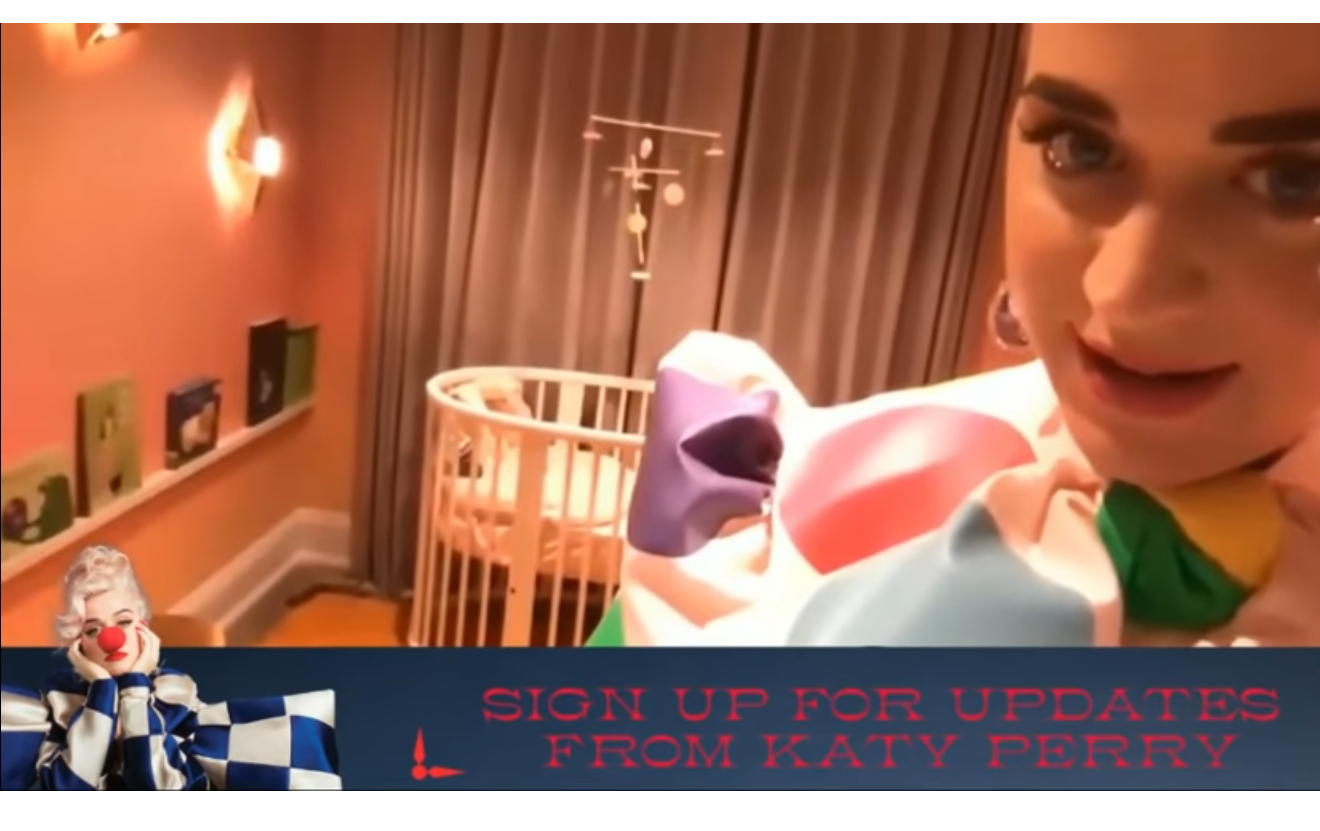 Кейти Пери показа стаята на дъщеря си  