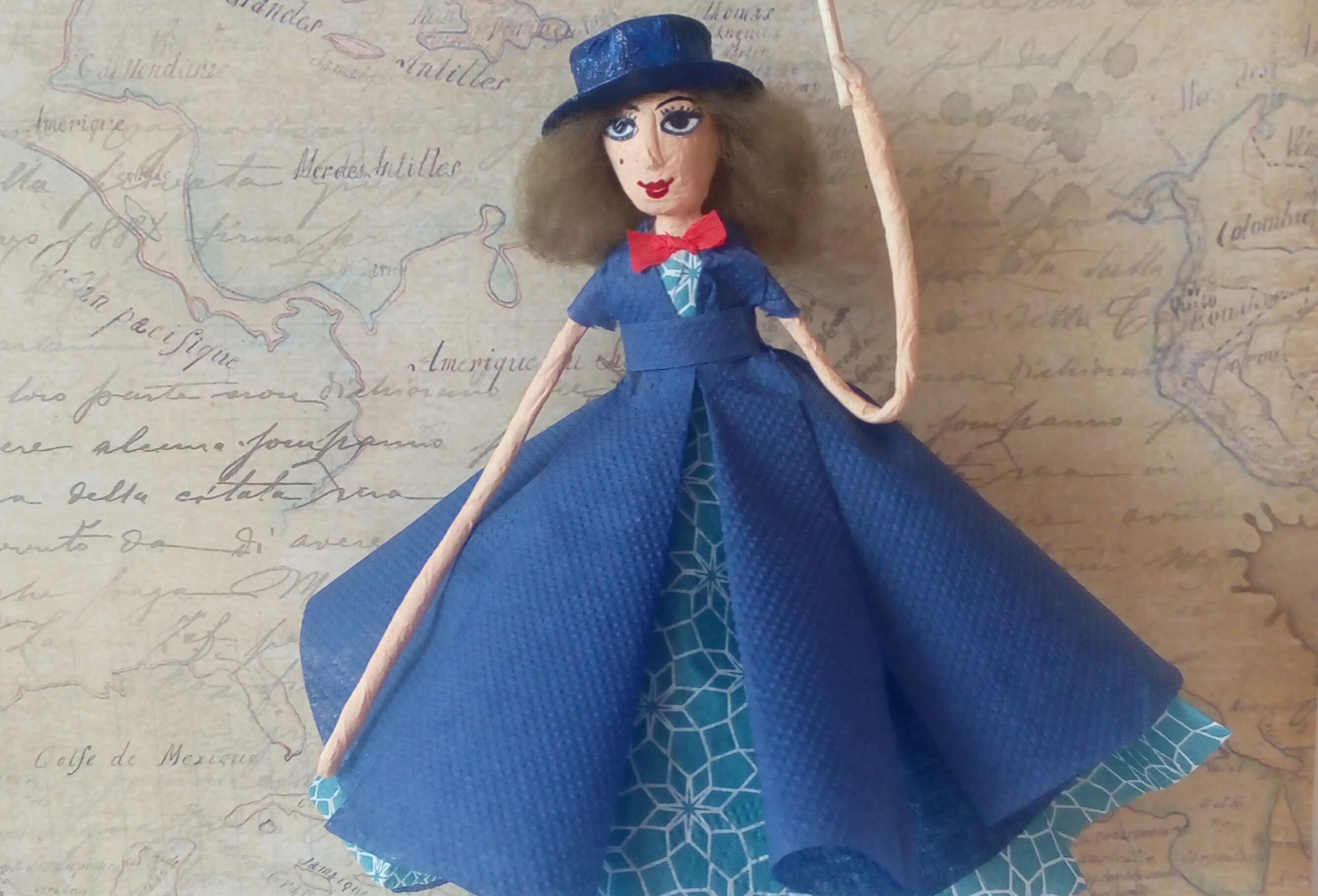 Блогърка прави миниатюрни кукли на приказни герои