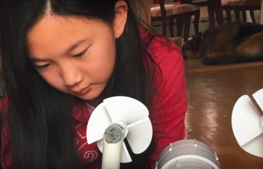 12-годишно момиче създаде уникален робот (видео) 